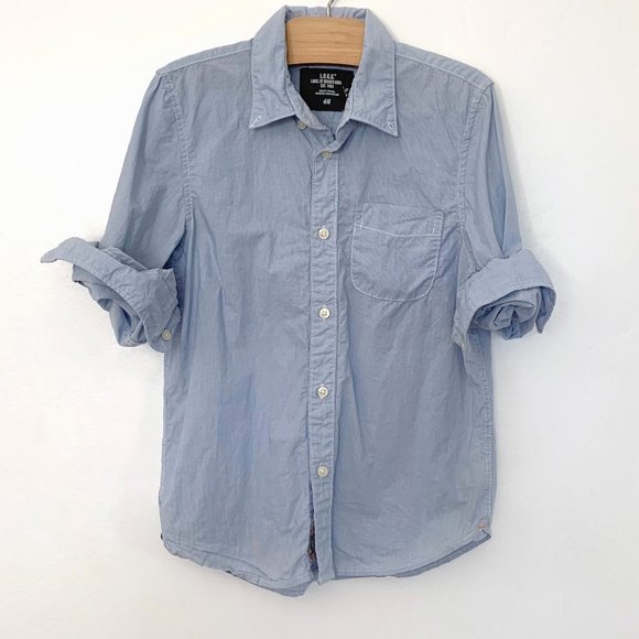 SOLD: H&M Pinstripe L/S Button Down Shirt 7-8y - Picture 3 of 5
